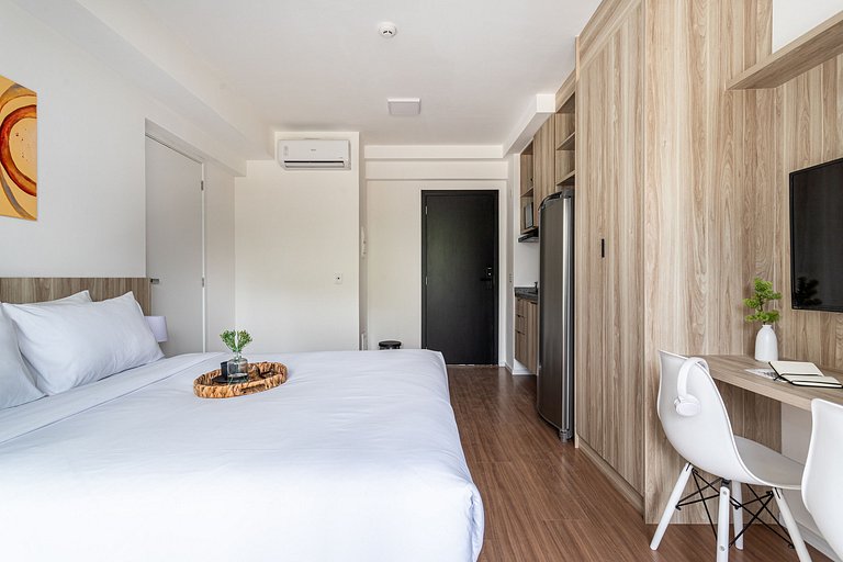 Apto próx metrô Adolfo Pinheiro, Morumbi Shopping