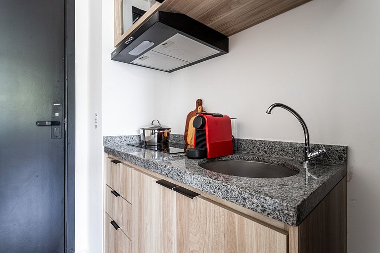 Apto próx metrô Adolfo Pinheiro, Morumbi Shopping