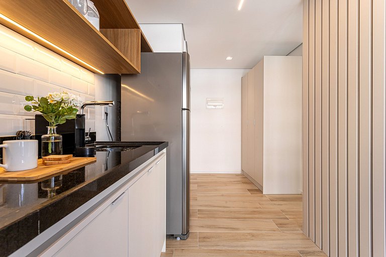 Studio em prédio c piscina próx Av Paulista