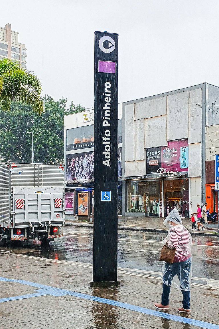 Studio, wi-fi, Cama queen, próx. Shopping Morumbi