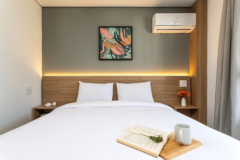 Apto c 1 dorm, varanda próx ao MASP | Av Paulista