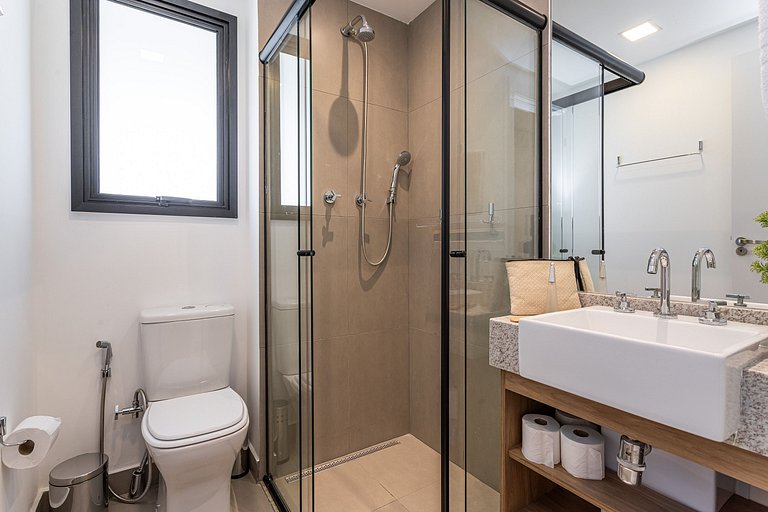 Apto c 1 dorm, varanda próx ao MASP | Av Paulista