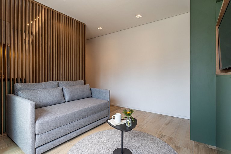 Apto c 1 dorm, varanda próx ao MASP | Av Paulista