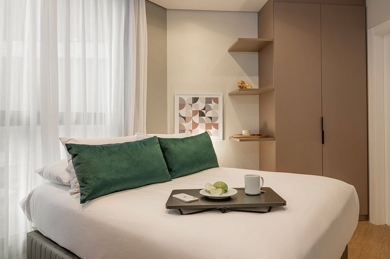 Apto luxuoso com 2 quartos | Balneário Shopping