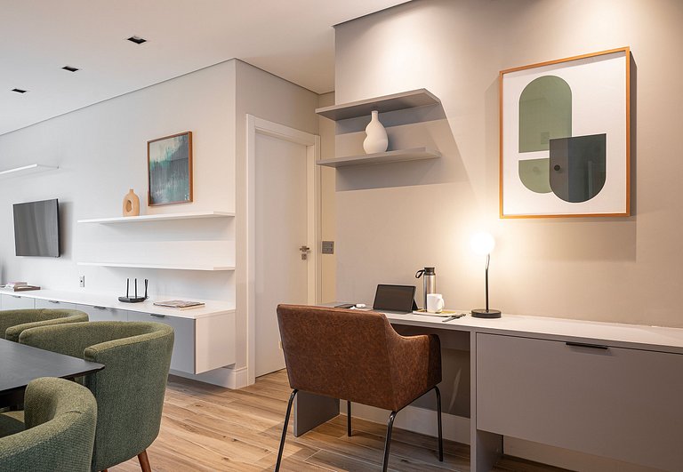 Apto luxuoso com 2 quartos | Balneário Shopping