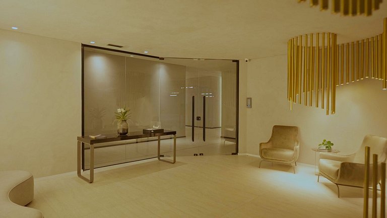 Apto de 2 quartos ao lado do Balneário Shopping