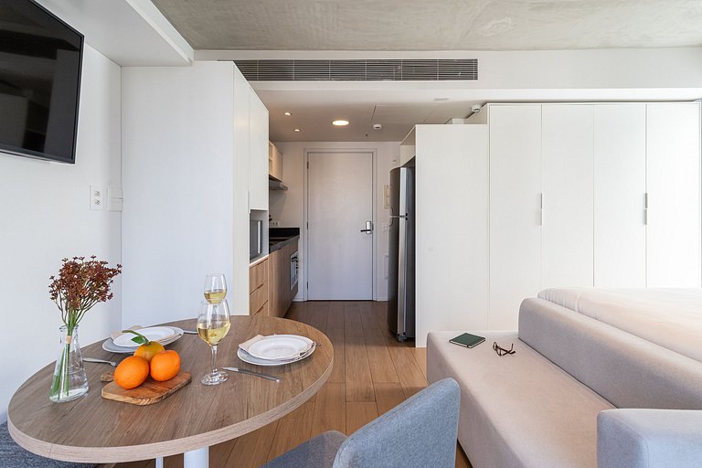 Estúdio completo | Prédio c Piscina Vila Madalena