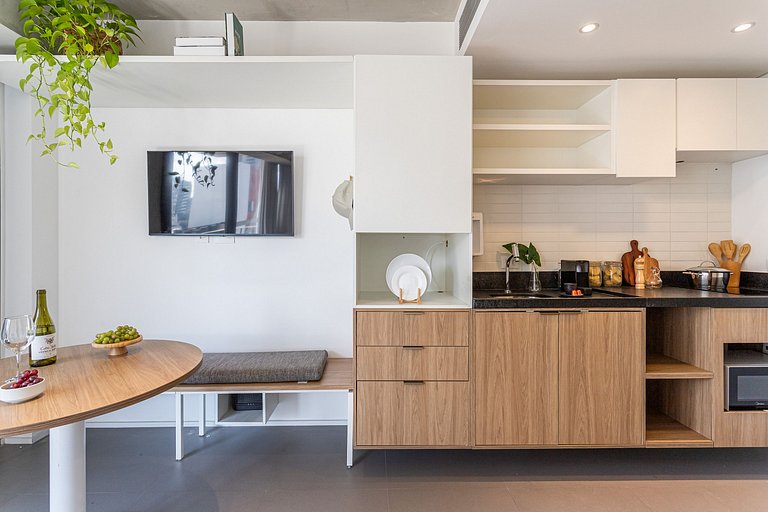 Estúdio completo Piscina no coração da Vl Madalena