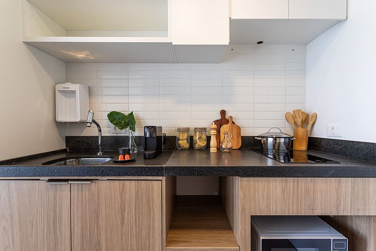 Estúdio completo Piscina no coração da Vl Madalena