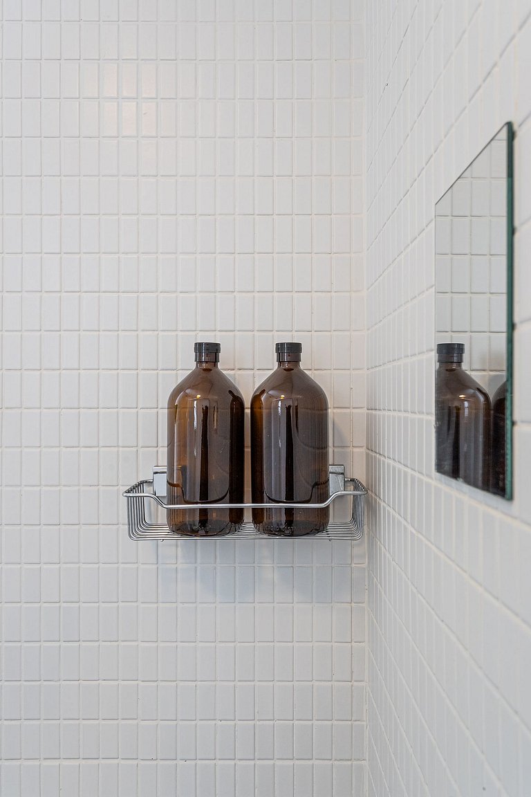 Estúdio completo Piscina no coração da Vl Madalena