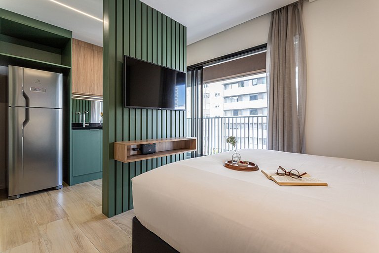 Apê c varanda| Piscina e café da manhã Av Paulista