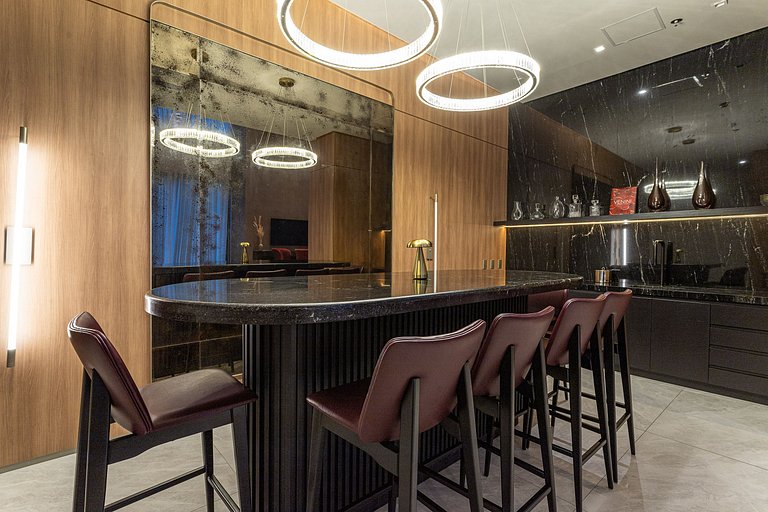 Estúdio adaptado c cama Queen | Ayra Higienópolis