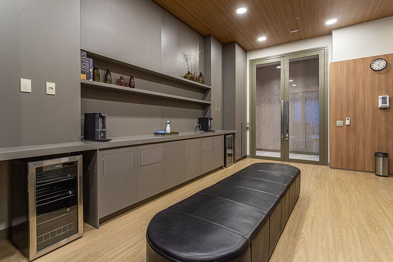 Estúdio adaptado c cama Queen | Ayra Higienópolis