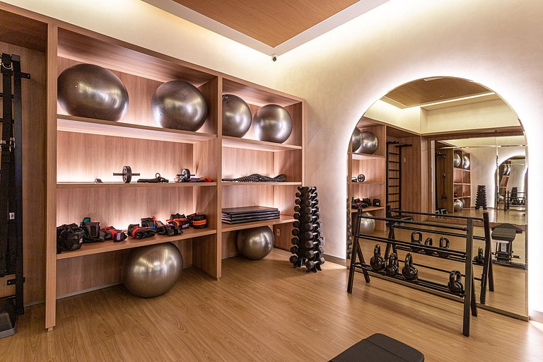 Estúdio adaptado c cama Queen | Ayra Higienópolis