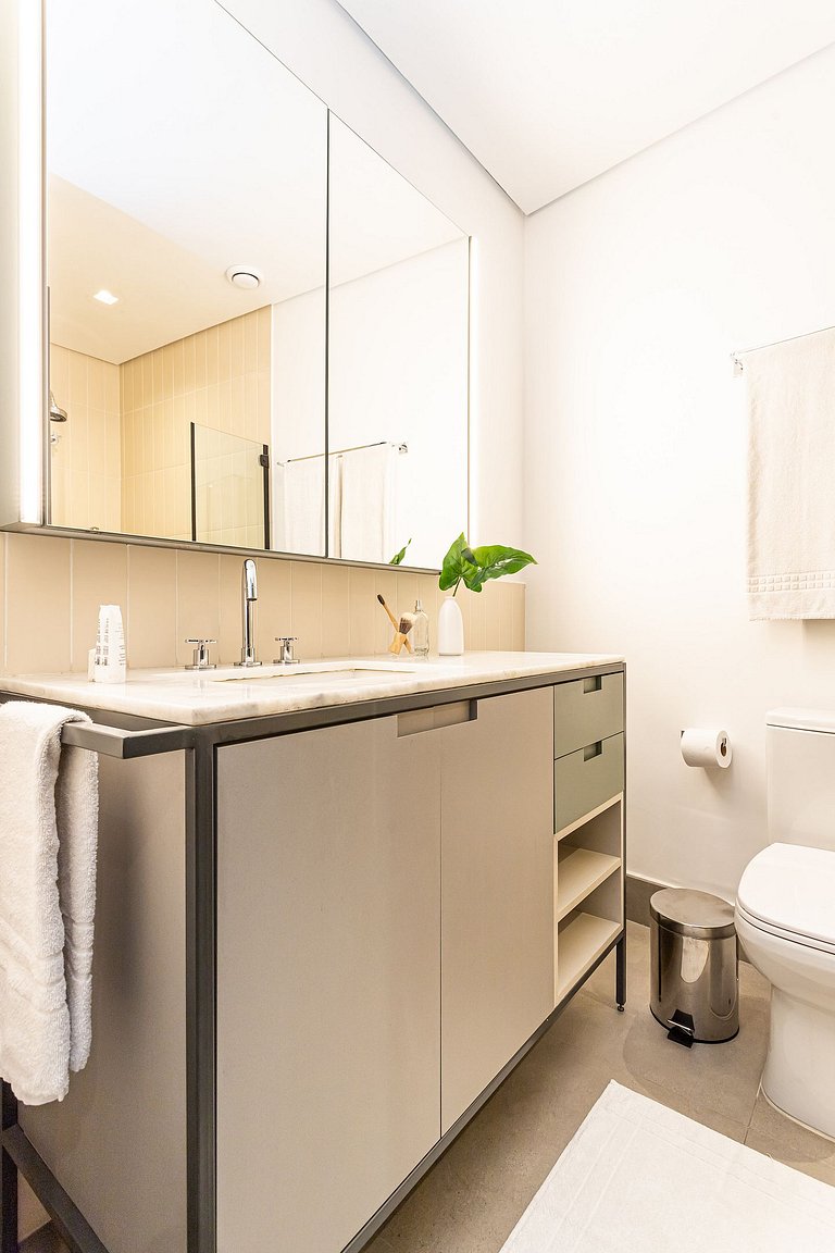 Studio em prédio c coworking e piscina | Pinheiros