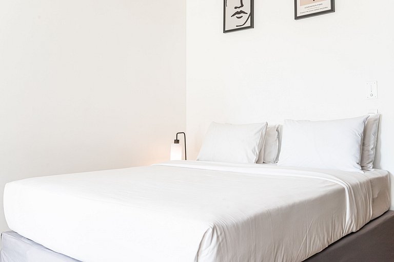 Studio em prédio c coworking e piscina | Pinheiros