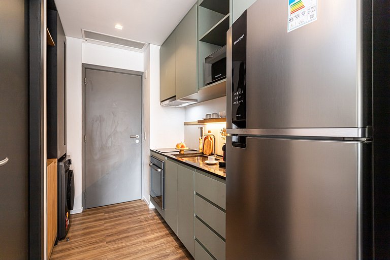 Studio em prédio c coworking e piscina | Pinheiros