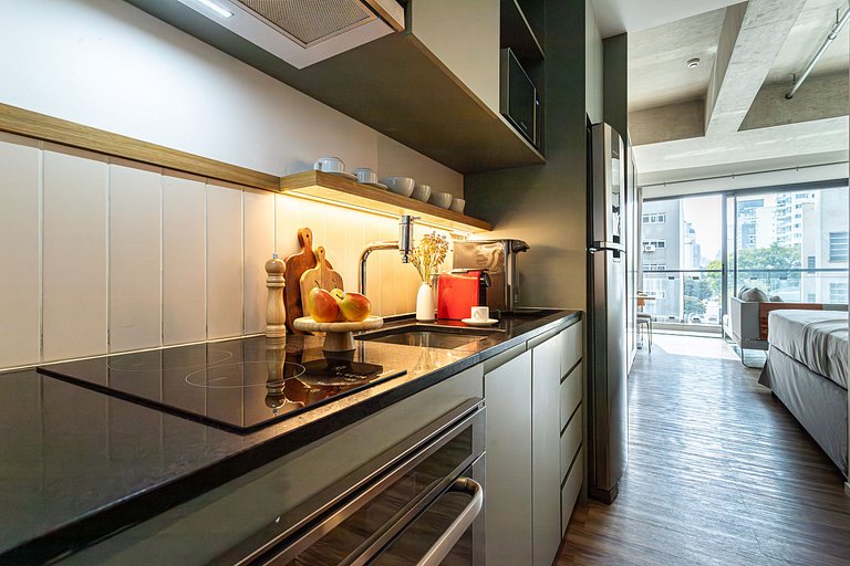 Studio em prédio c piscina | Pinheiros