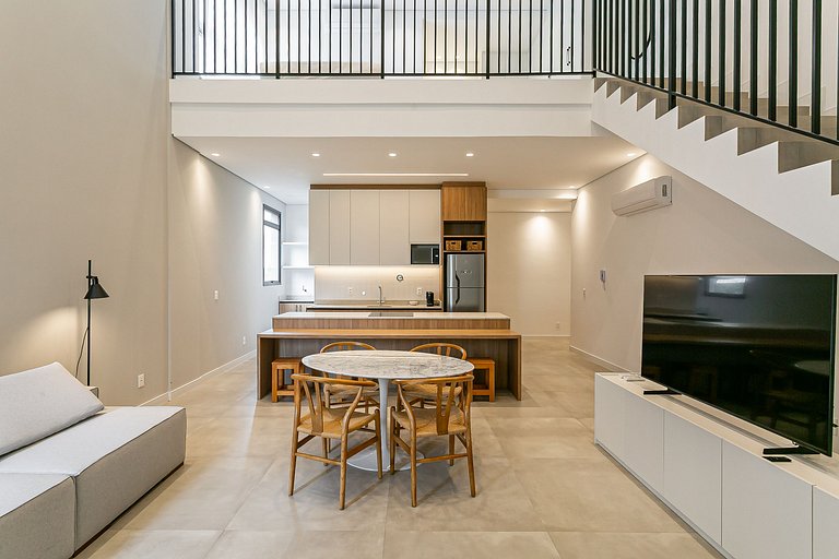 Praticidade e Conforto | Duplex em prédio completo