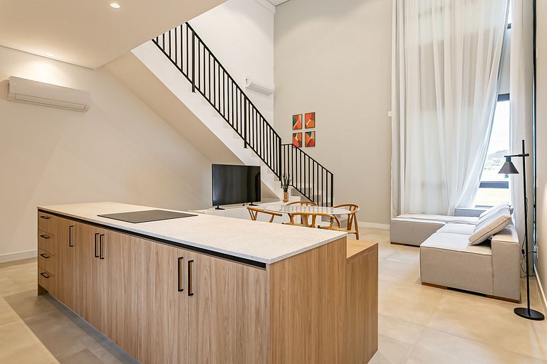 Praticidade e Conforto | Duplex em prédio completo