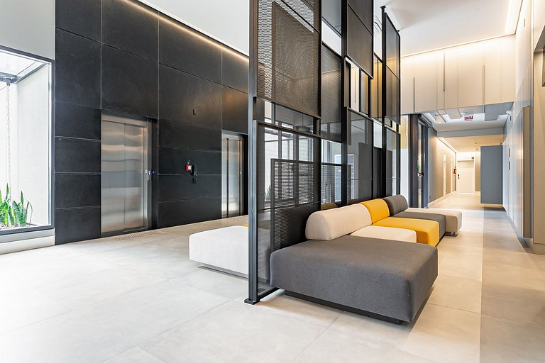 Praticidade e Conforto | Duplex em prédio completo