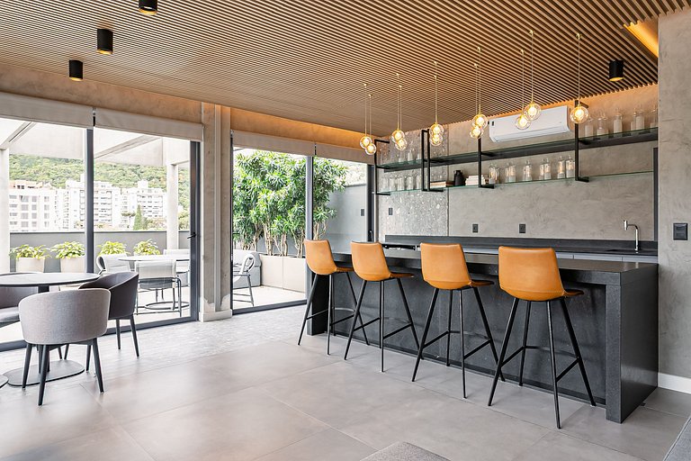 Praticidade e Conforto | Duplex em prédio completo