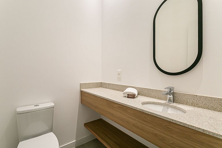 Praticidade e Conforto | Duplex em prédio completo