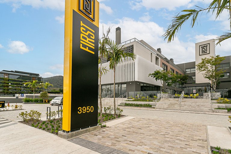 Estúdio Premium | Excelente localização Floripa
