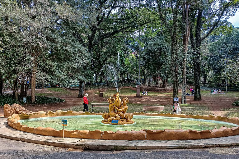 Estúdio adaptado c cama Queen | Ayra Higienópolis