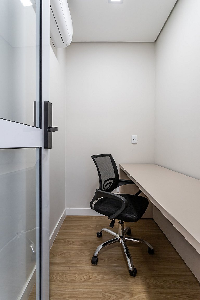 Apto 1 quarto completo com varanda | República