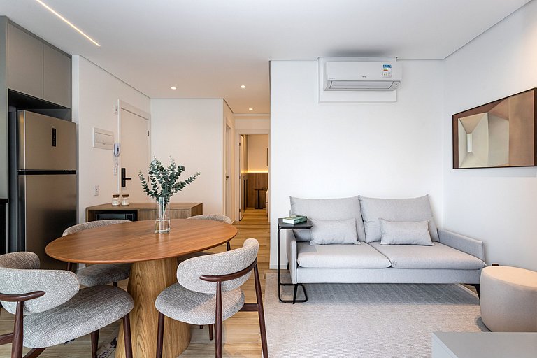 2 Quartos cama queen e varanda | Jd Paulista
