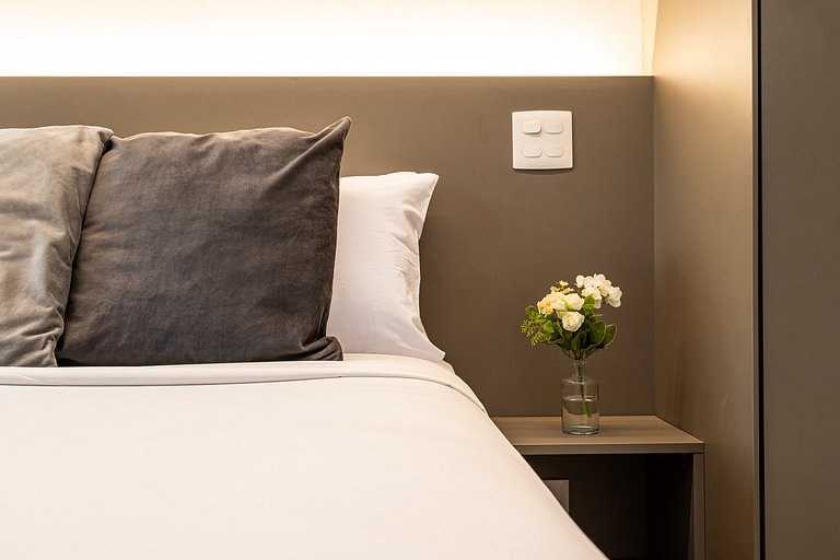 Apto exclusivo com banheira e cama queen | Jardins