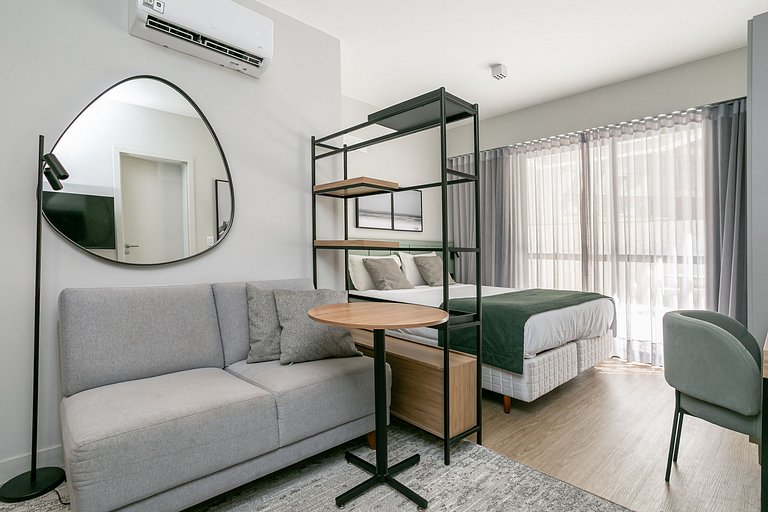 Apto exclusivo com cama queen em prédio c piscina