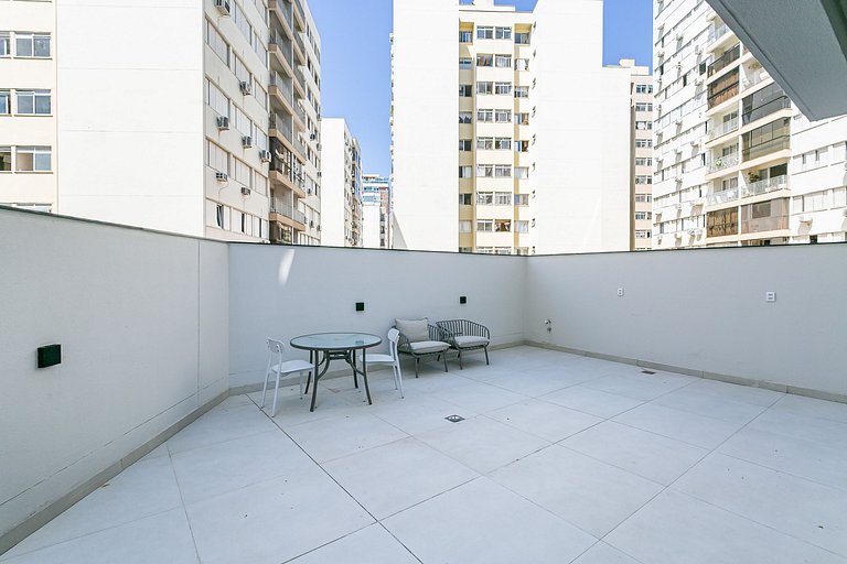 Estúdio confortável, prédio com piscina | Floripa