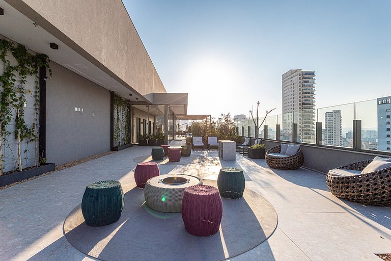 Apartamentos mobiliados com excelente vista e localização |