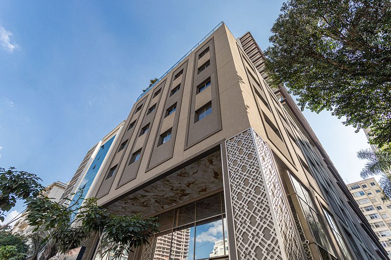 Apartamentos mobiliados com excelente vista e localização |