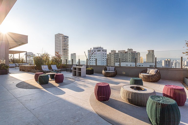 Apartamentos mobiliados com excelente vista e localização |