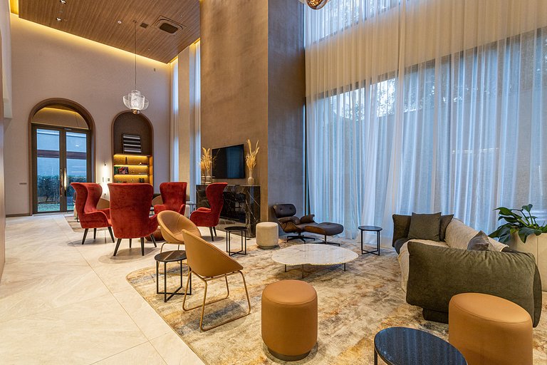 Apartamentos mobiliados com excelente vista e localização |