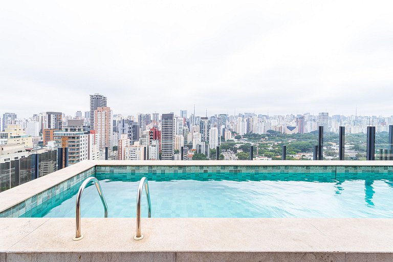 Estúdio adaptado, prédio c piscina e café cortesia