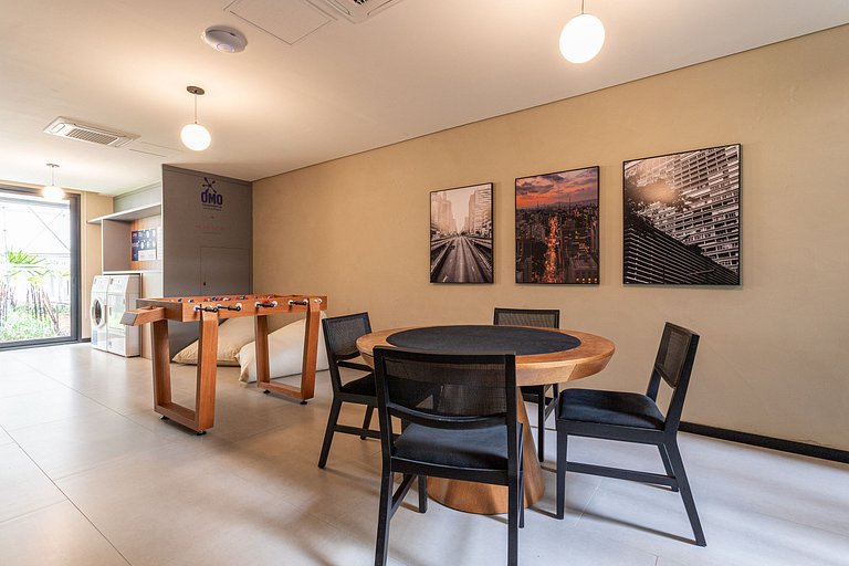 Estúdio sofisticado cama queen | Jardim Paulista