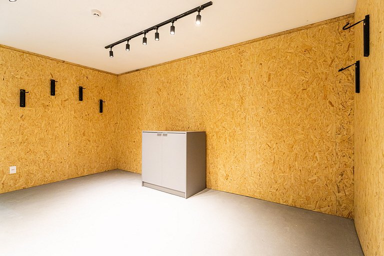 Studio com varanda próximo a Av Paulista