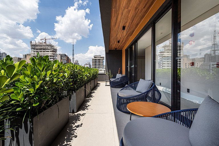 Studio em prédio c piscina próx Av Paulista