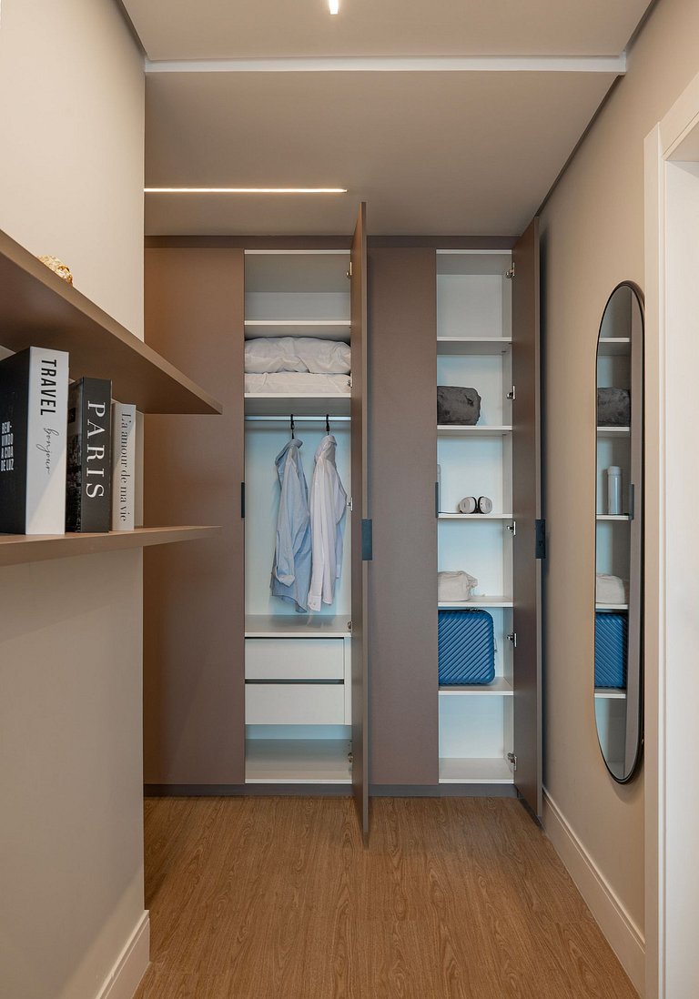 Apto 2 quartos, prédio luxuoso com lazer completo