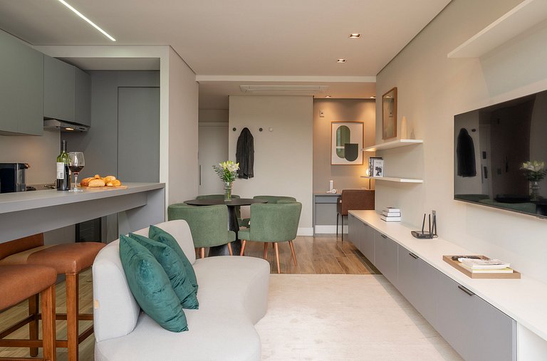 Apto luxuoso de 2 quartos | Balneário Shopping