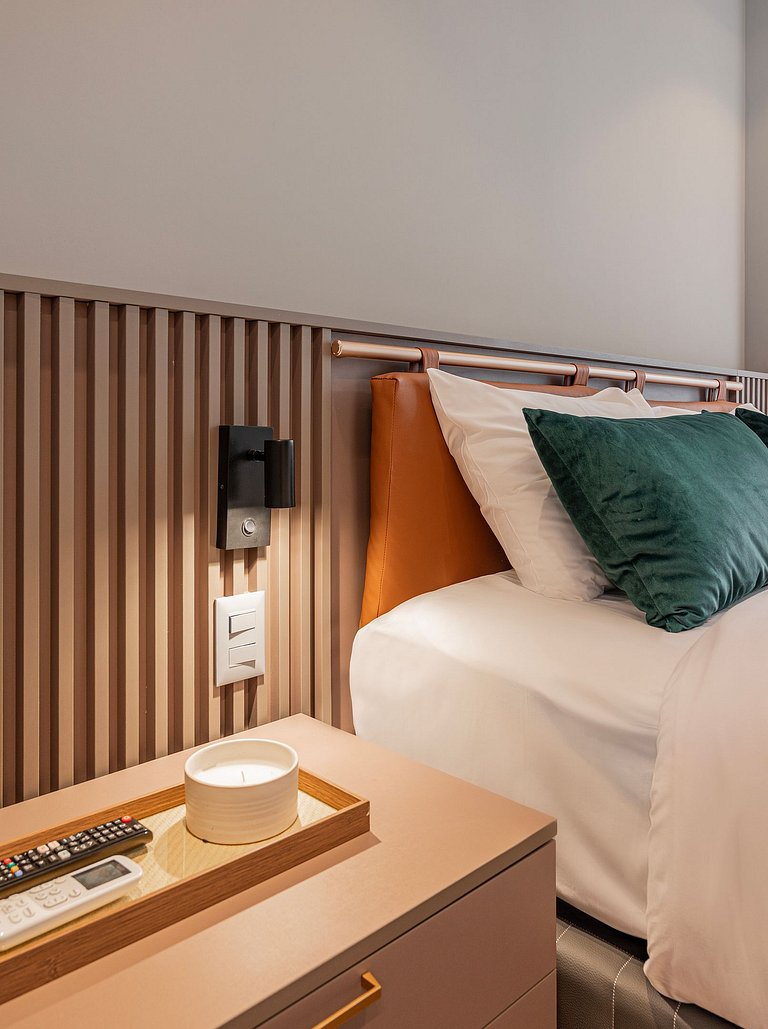 Apto luxuoso de 2 quartos | Balneário Shopping