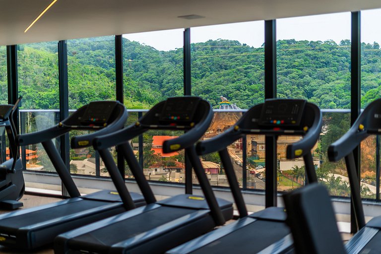 Luxo | 2 quartos, conectado ao Balneário Shopping