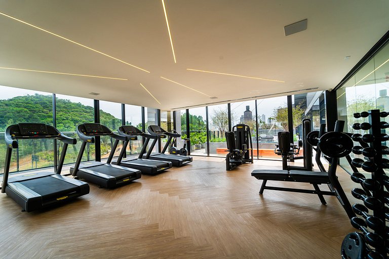 Apto luxuoso com 2 quartos | Balneário Shopping