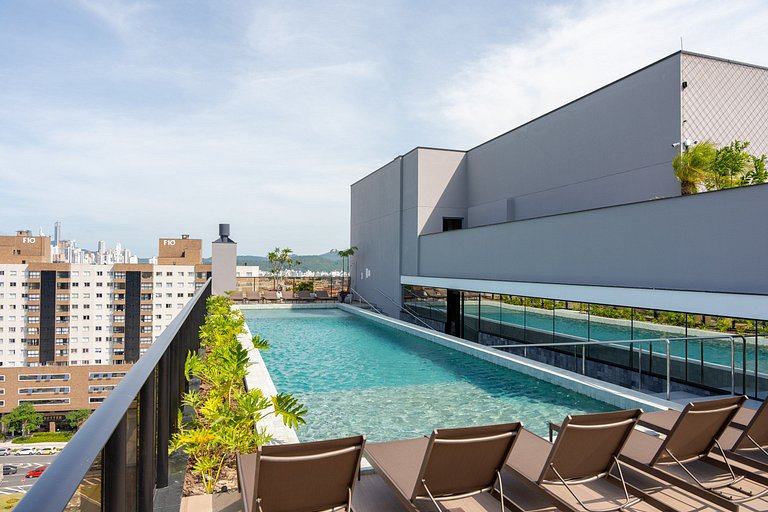 Apto 2 quartos, prédio luxuoso com lazer completo