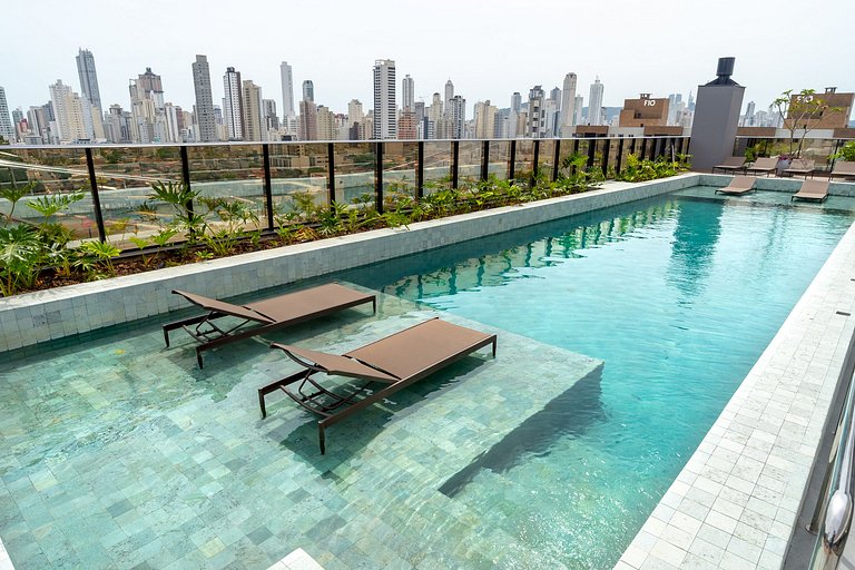 Apto luxuoso com 2 quartos | Balneário Shopping
