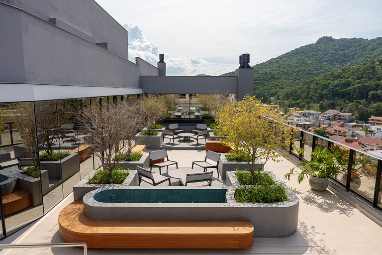 Luxo | 2 quartos, conectado ao Balneário Shopping